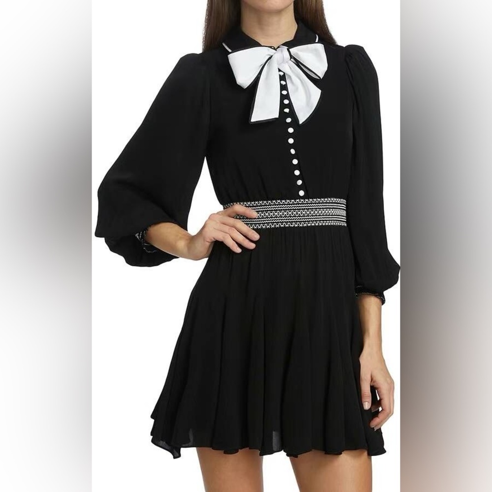 NWT $495 Alice + Olivia Bethany Tie-Neck Dress